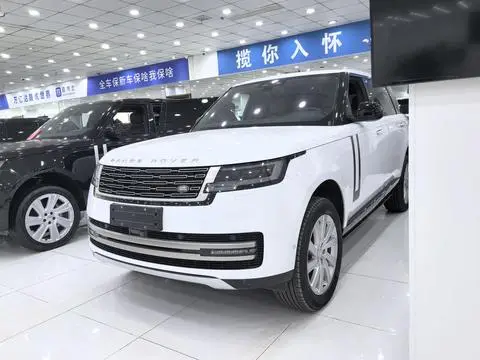 Land Rover 揽胜 2023 — фото 1