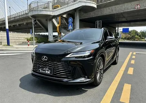 Lexus RX 2023