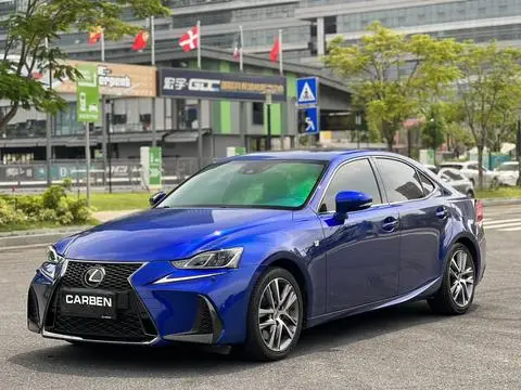Lexus IS 2017