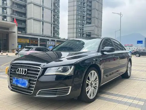 Audi A8 2012