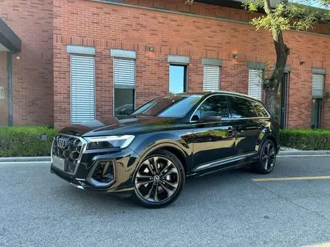 Audi Q7 2025