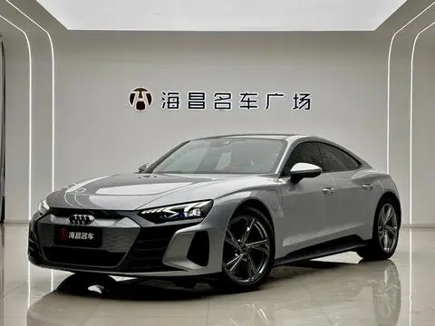 Audi e-tron GT 2023
