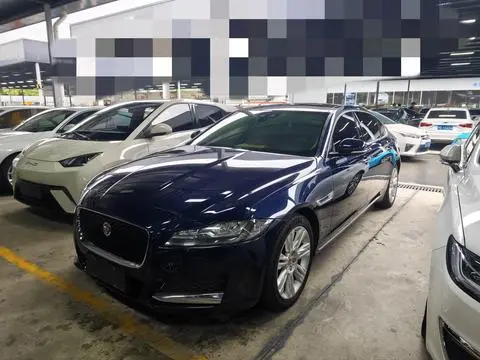 Jaguar XFL 2018