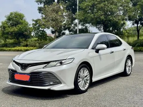 Toyota Camry 2019