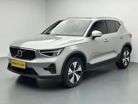 Volvo XC40 2024