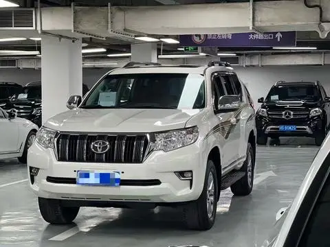 Toyota Prado 2018