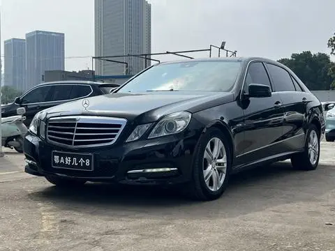 Mercedes-Benz E-Class 2011