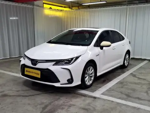 Toyota Corolla 2019 — фото 1