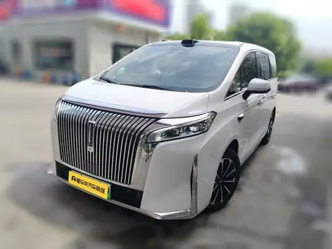 Wey 高山 PHEV 2025