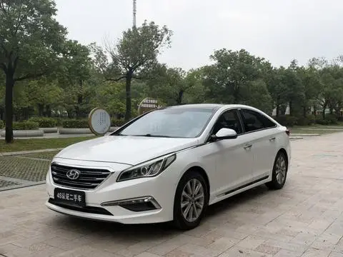 Hyundai 索纳塔九 2015
