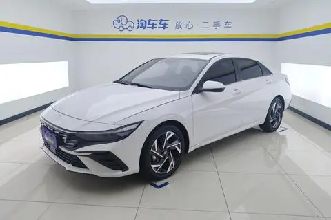 Hyundai Elantra 2023