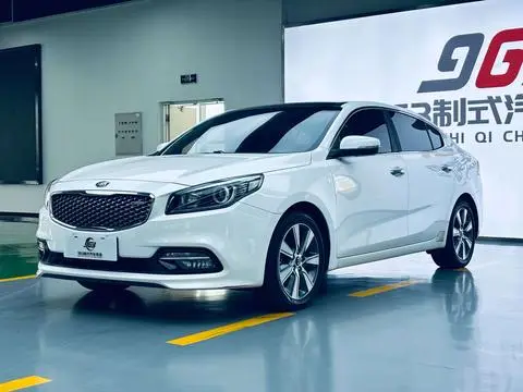 Kia K4 2017 — фото 1