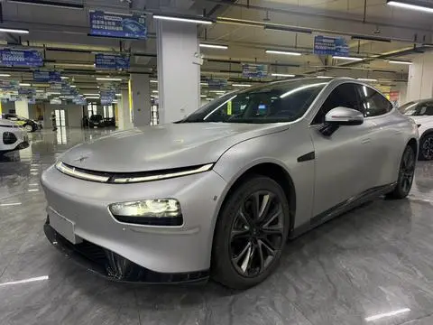 XPeng 小鹏P7 2022