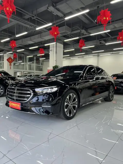 Mercedes-Benz E-Class 2025