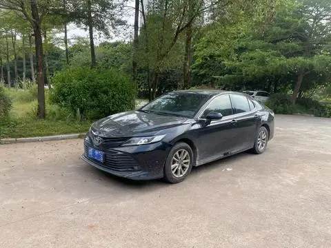 Toyota Camry 2019