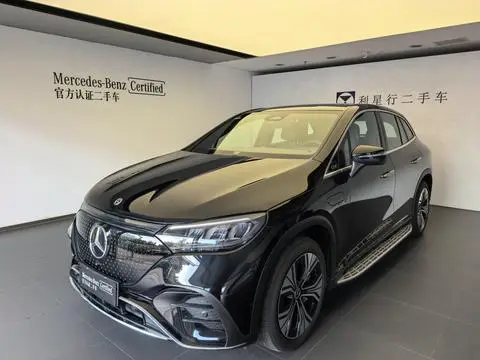 Mercedes-Benz EQE SUV 2024