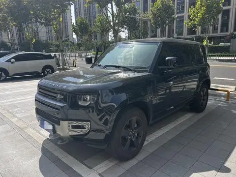 Land Rover 卫士 2024