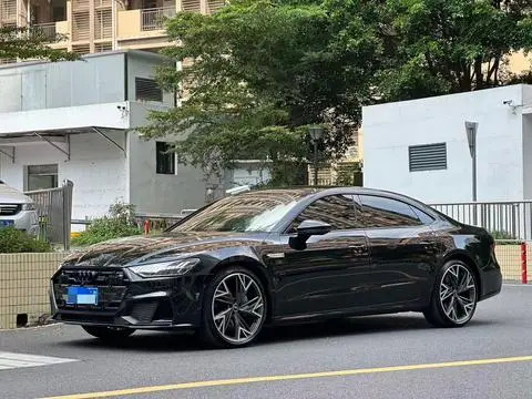 Audi A7L 2023
