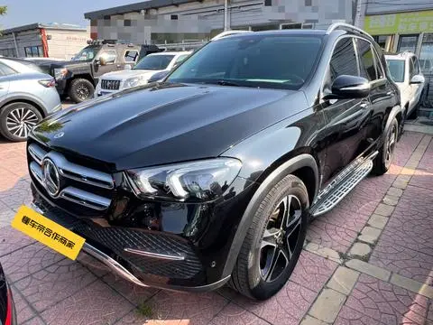 Mercedes-Benz GLE 2022 — фото 1