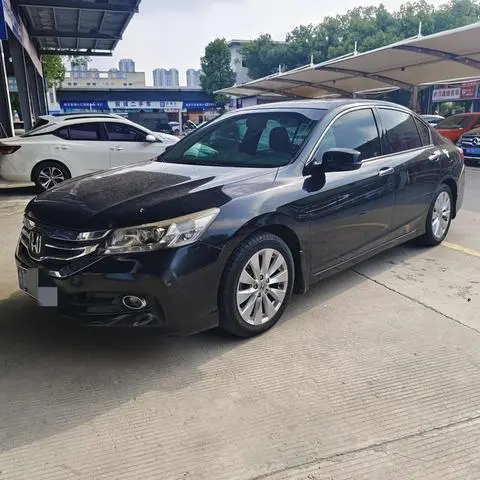 Honda Accord 2015 — фото 1
