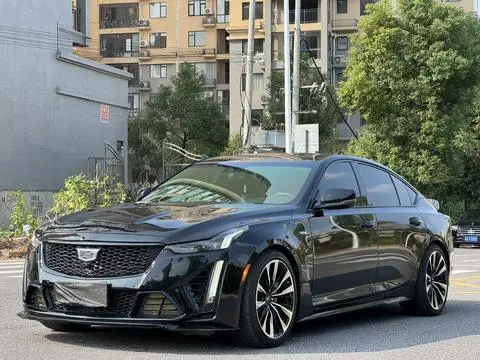 Cadillac CT5 2023 — фото 1