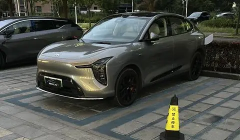 IM Motors 智己LS6 2026