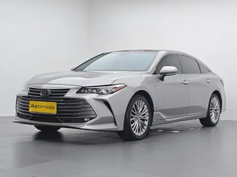 Toyota 亚洲龙 2019