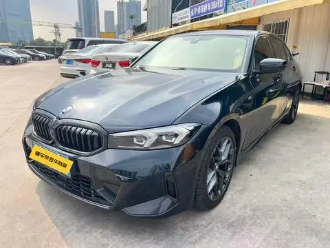 BMW 3 Series 2025 — фото 1