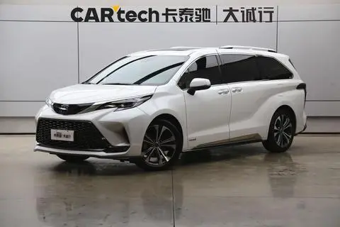 Toyota Granvia 2022