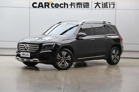 Mercedes-Benz GLB 2025 — фото 1