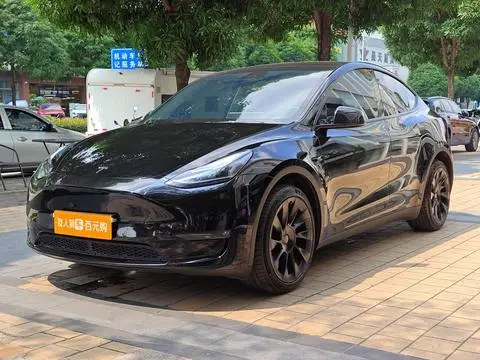 Tesla Model Y 2023 — фото 1