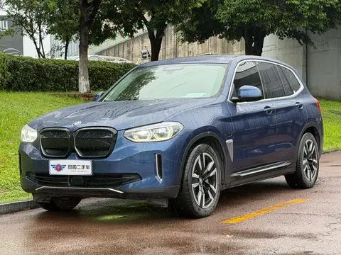 BMW iX3 2021