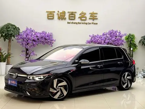 Volkswagen GolfGTI 2021