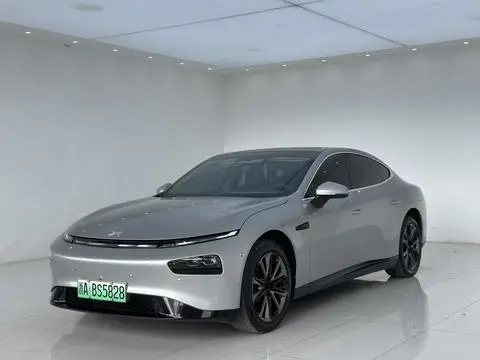 XPeng 小鹏P7 2023