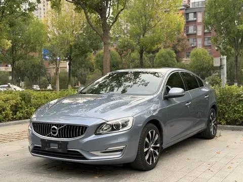 Volvo S60 2019