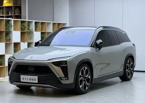 NIO ES8 2020