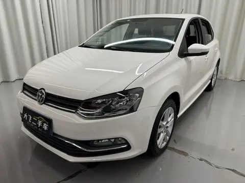 Volkswagen Polo 2016 — фото 1