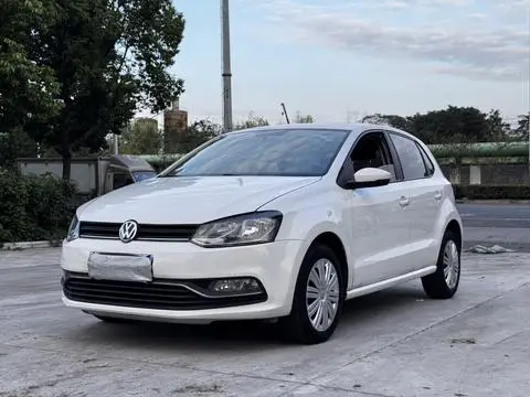 Volkswagen Polo 2016 — фото 1