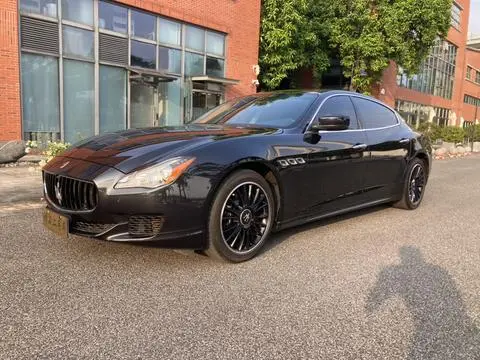 Maserati Quattroporte 2013