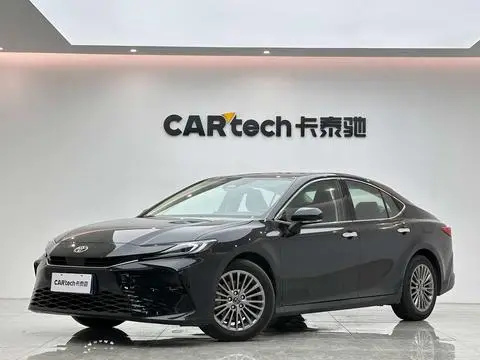Toyota Camry 2024