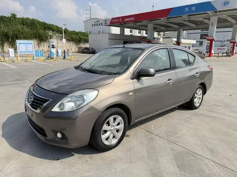 Nissan 阳光 2011