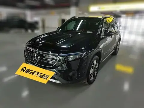Mercedes-Benz EQB 2023
