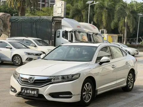 Honda 思铂睿 2017