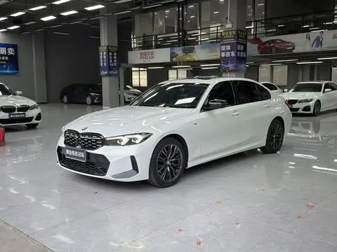 BMW 3 Series 2023 — фото 1