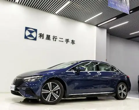 Mercedes-Benz EQE 2025