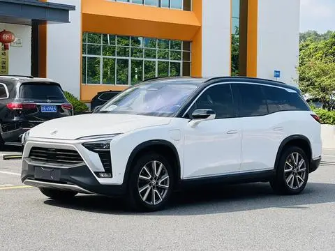 NIO ES8 2020