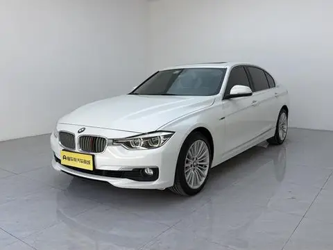 BMW 3 Series 2018 — фото 1