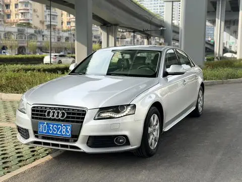 Audi A4L 2012