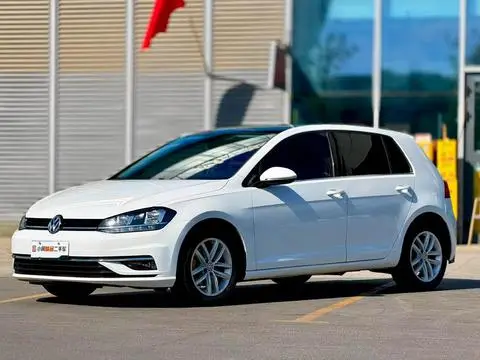 Volkswagen Golf 2019 — фото 1