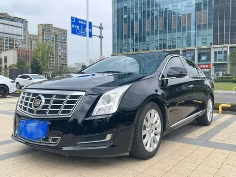 Cadillac XTS 2015 — фото 1